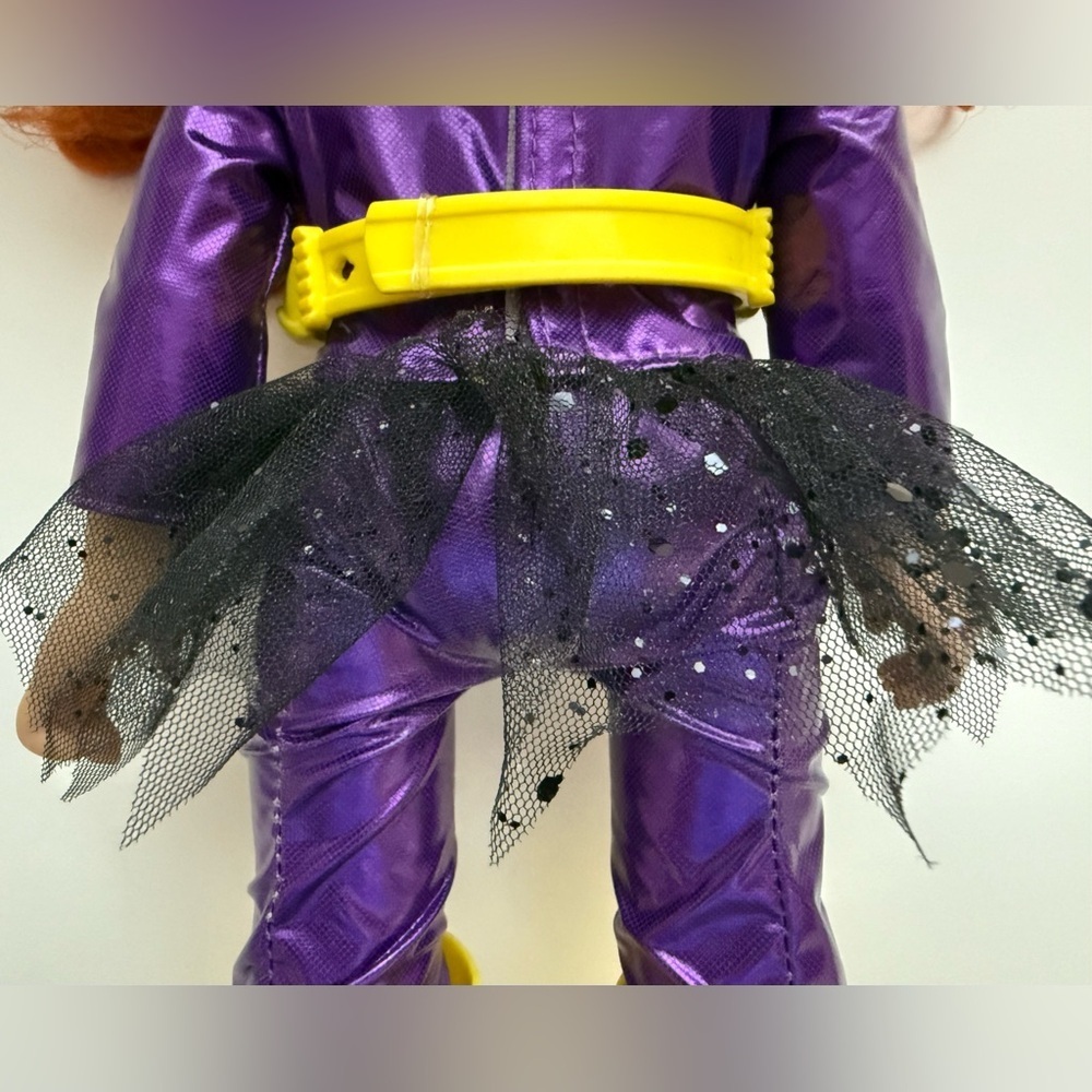 DC Super Hero Girls Batgirl Toddler Doll. - Picture 7 of 8